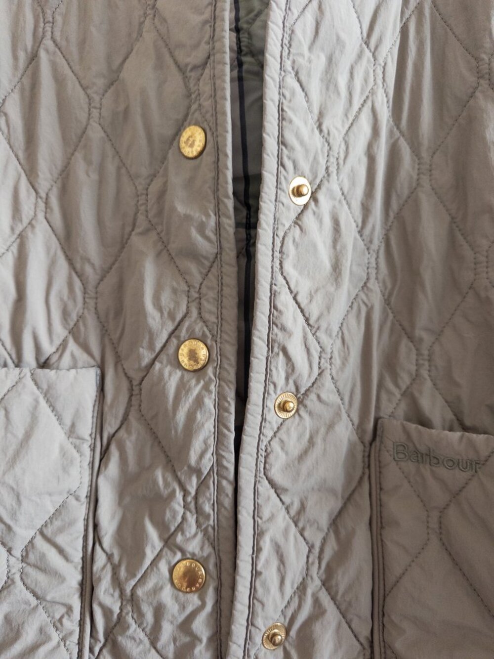 Barbour Quilted Monroe Jacket with Plaid Lining (Current Style) Size US 4 - Picture 13 of 13